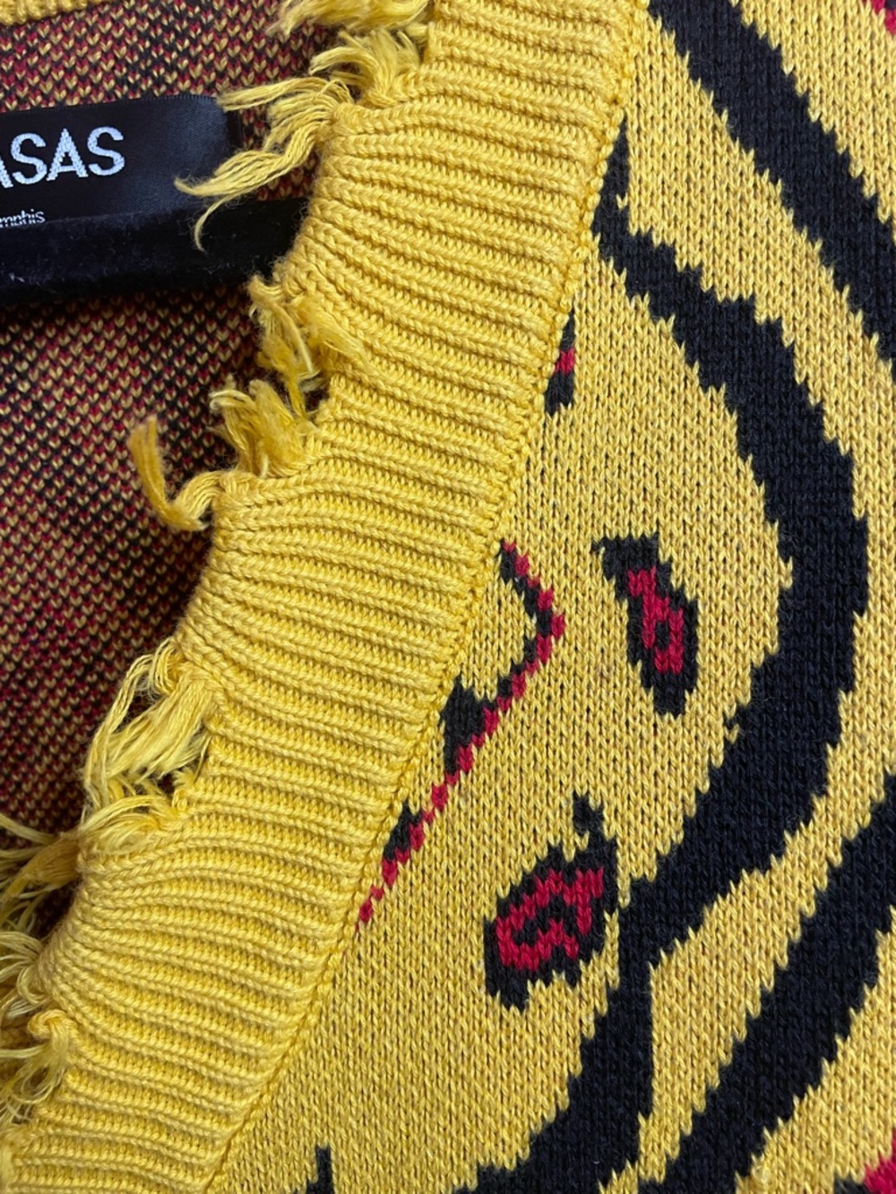 VALABASAS Pledge Sweater - Yellow Patterned Fringed - Picture 4 of 7